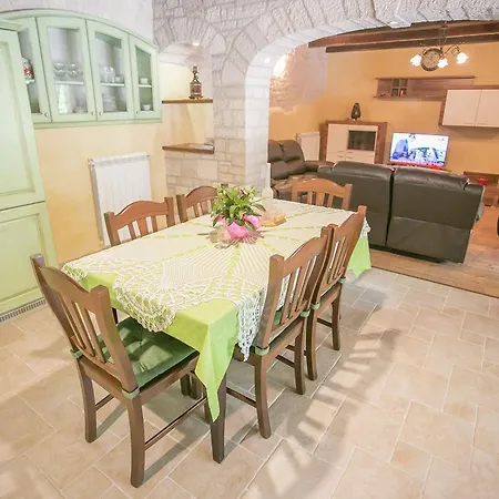 Holiday home Spacious Holiday Home With Fireplace In Tinjan Croatia
